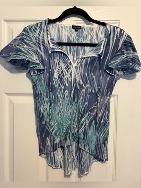 NWOT! Komarov Blue & Teal Printed Ruffle-Sleeve Hi-Lo Top, XS